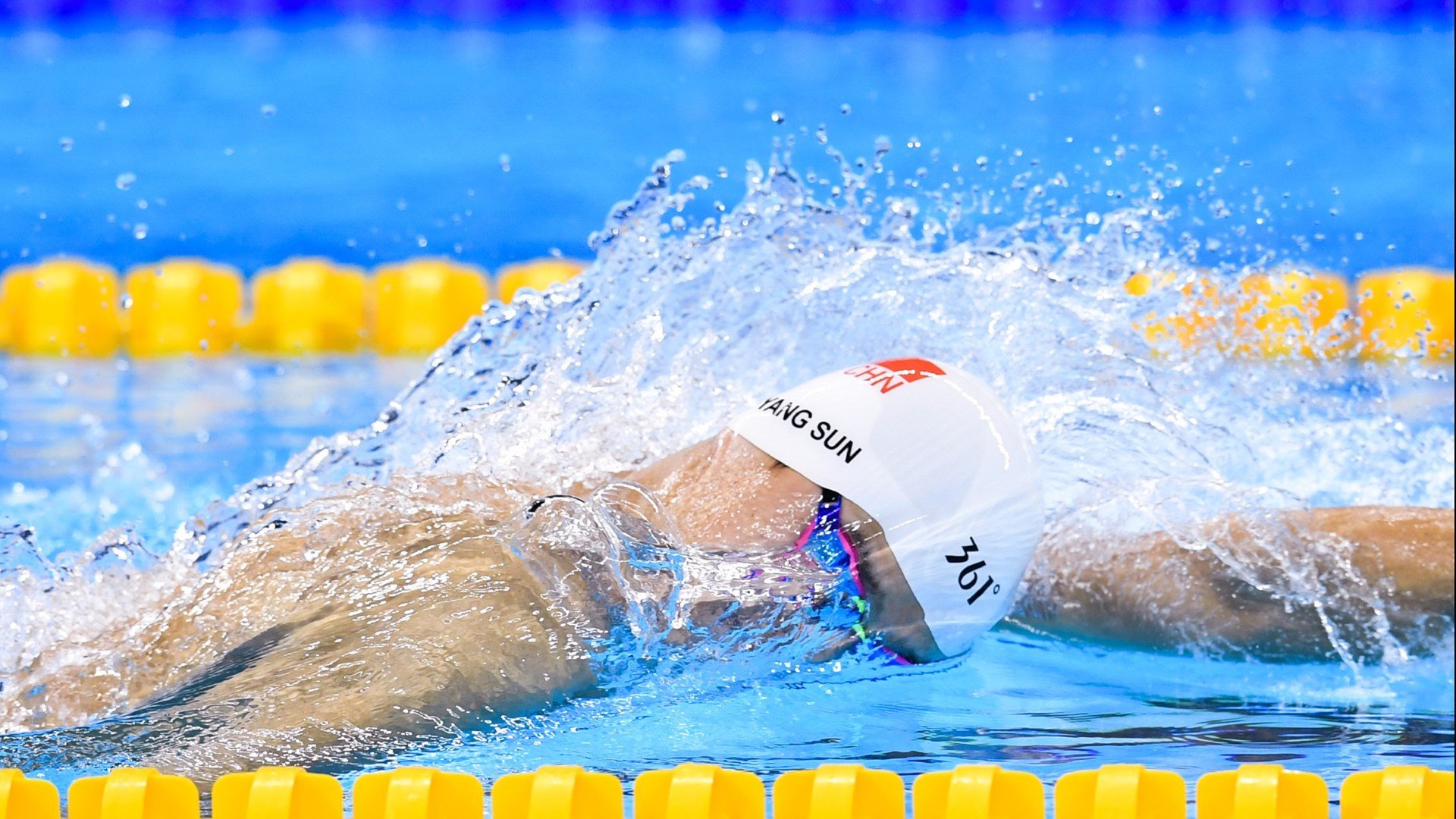 欧洲杯战场：每一场比赛都是战术的较量，告诉我欧洲杯的比赛